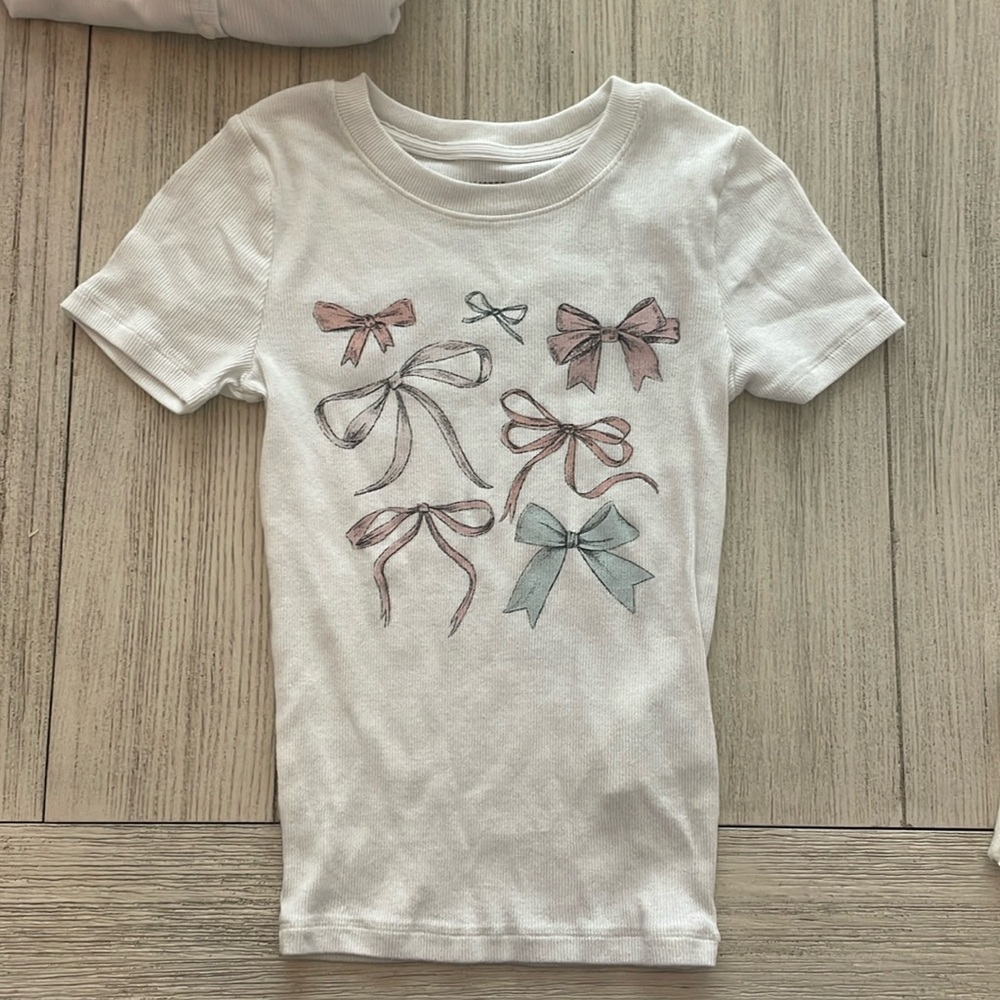 Hollister short sleeve bow top